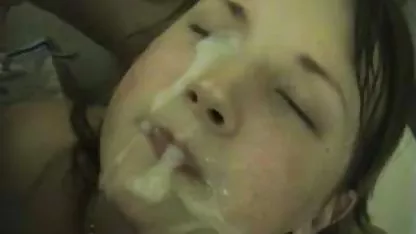 オーガズムのマット!!! 100%の低艶 女 教師 av