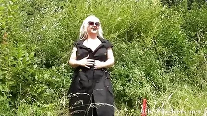 宇豪華幅Blowjob アダ 女 MILF