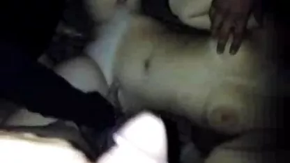サブBDSM喉を鎖で繋がれる 女 複数 エロ 動画